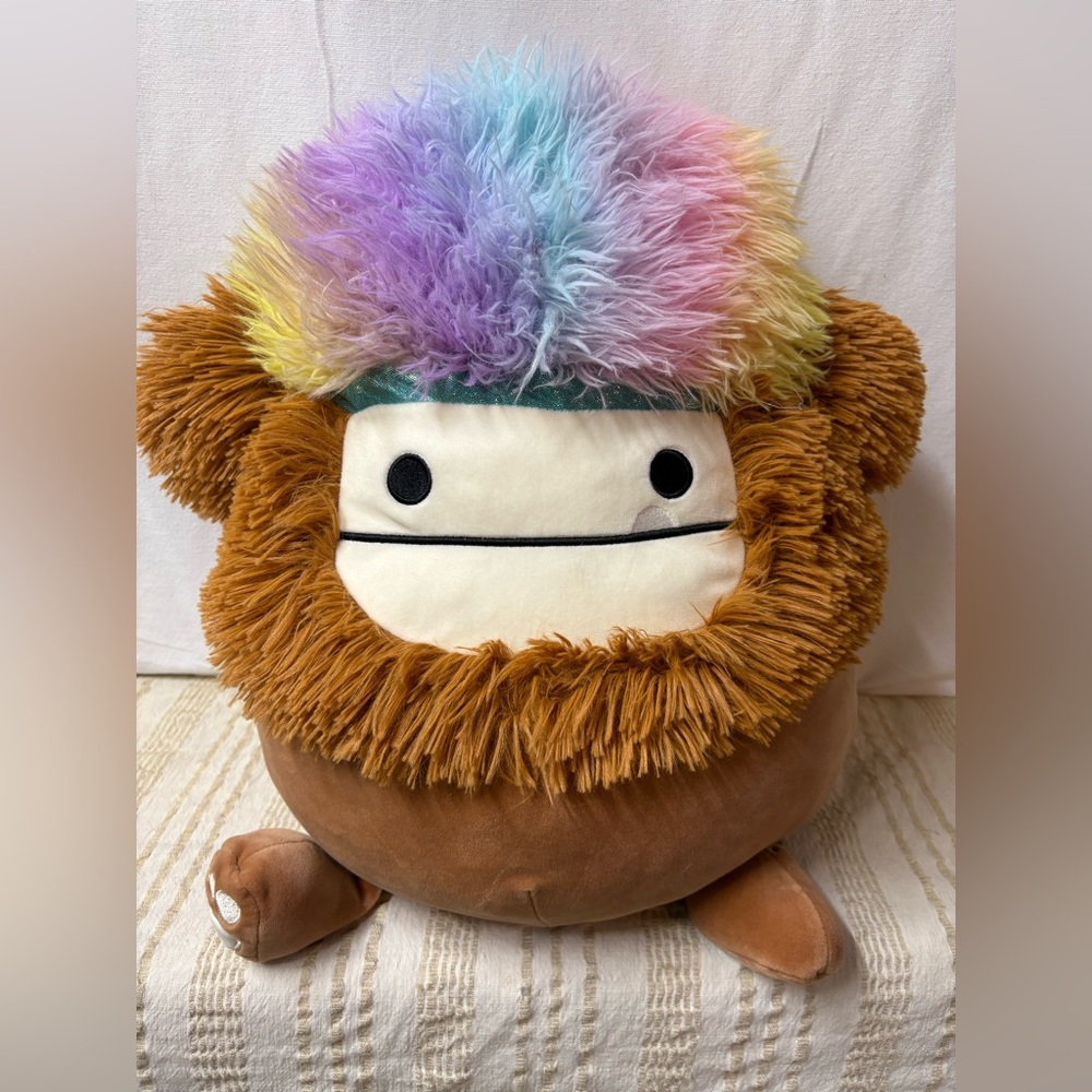 Squishmallow Benny the Bigfoot